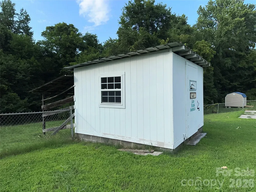 175 Grove Street Cooleemee NC 27014