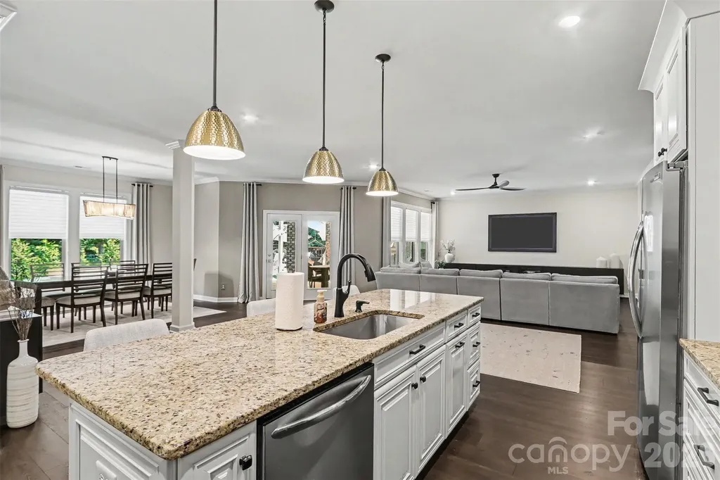 122 Campanile Drive Mooresville NC 28117