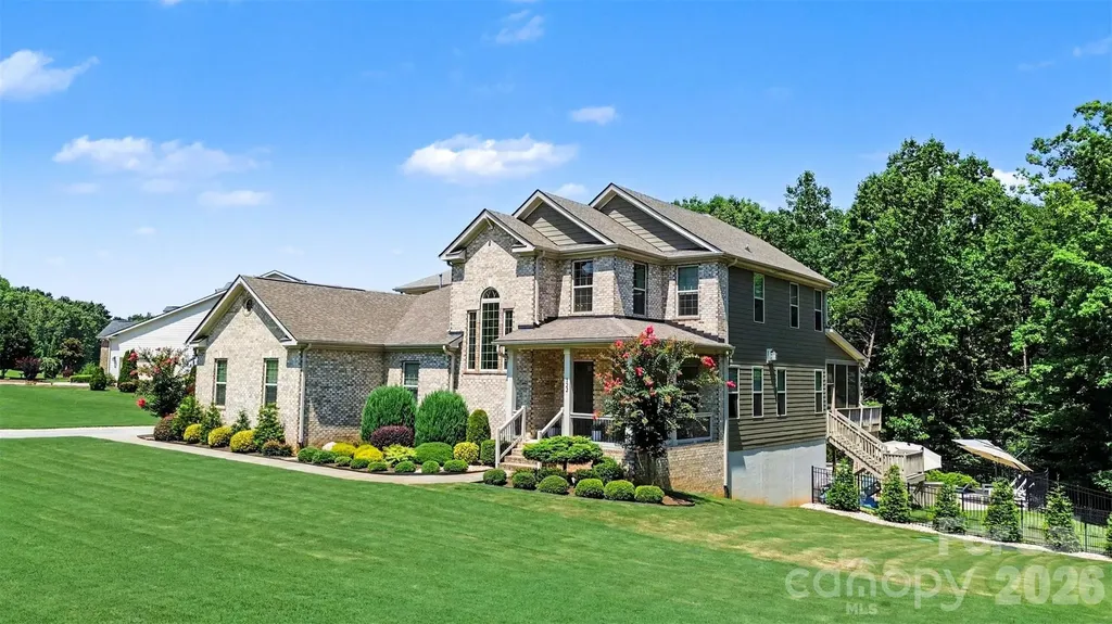 122 Campanile Drive Mooresville NC 28117