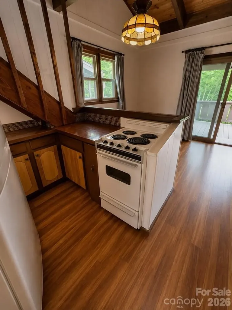 145 Hawks Nest Lane Highlands NC 28741