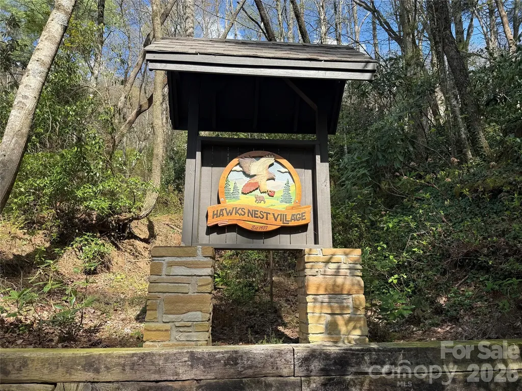 Highlands NC, 125 Hawks Nest Lane, Unit C/1
