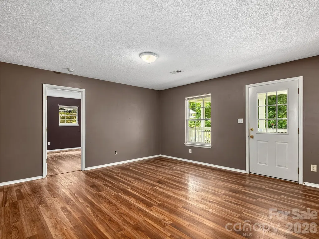 321 Virginia Avenue Asheville NC 28806