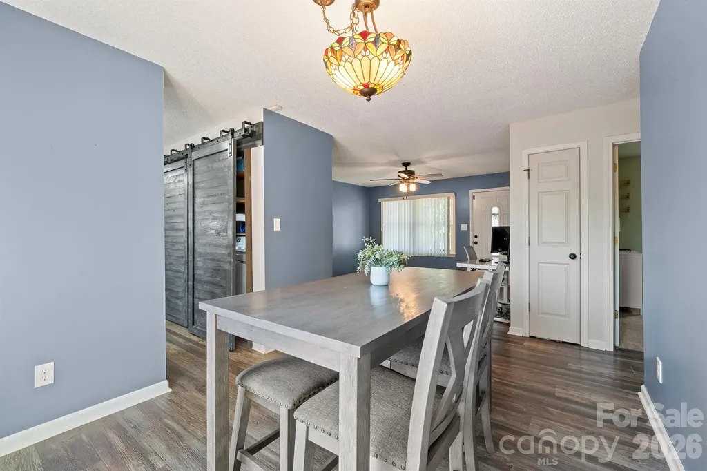 2384 Country Hollow Road Conover NC 28613