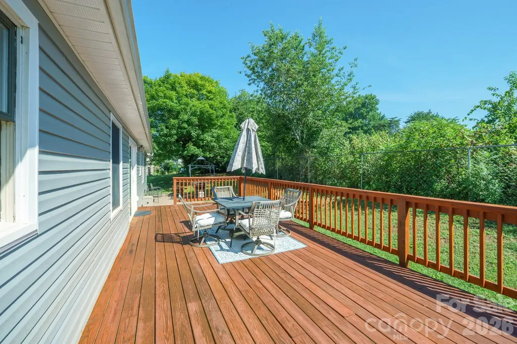 2384 Country Hollow Road Conover NC 28613