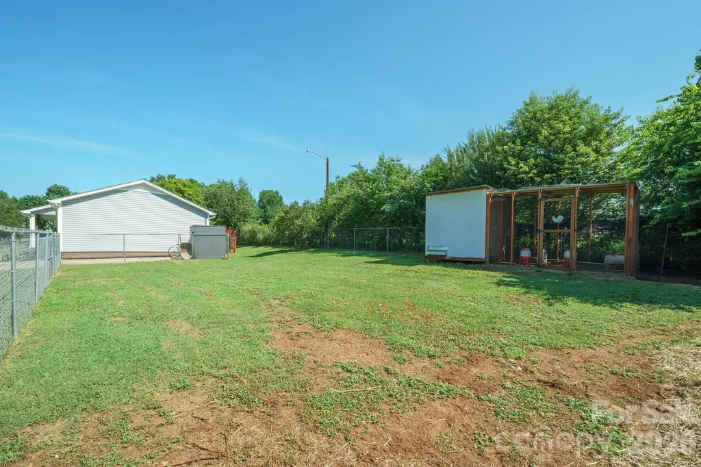 2384 Country Hollow Road Conover NC 28613