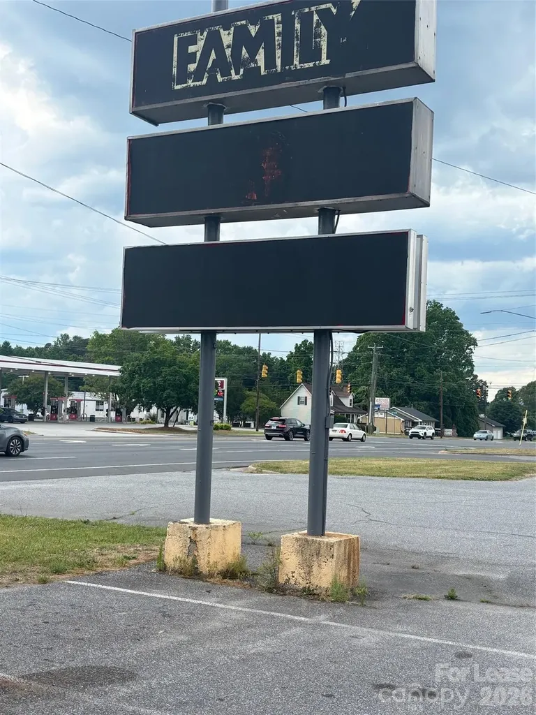 1240 Us Highway 70 Highway SW Hickory NC 28602