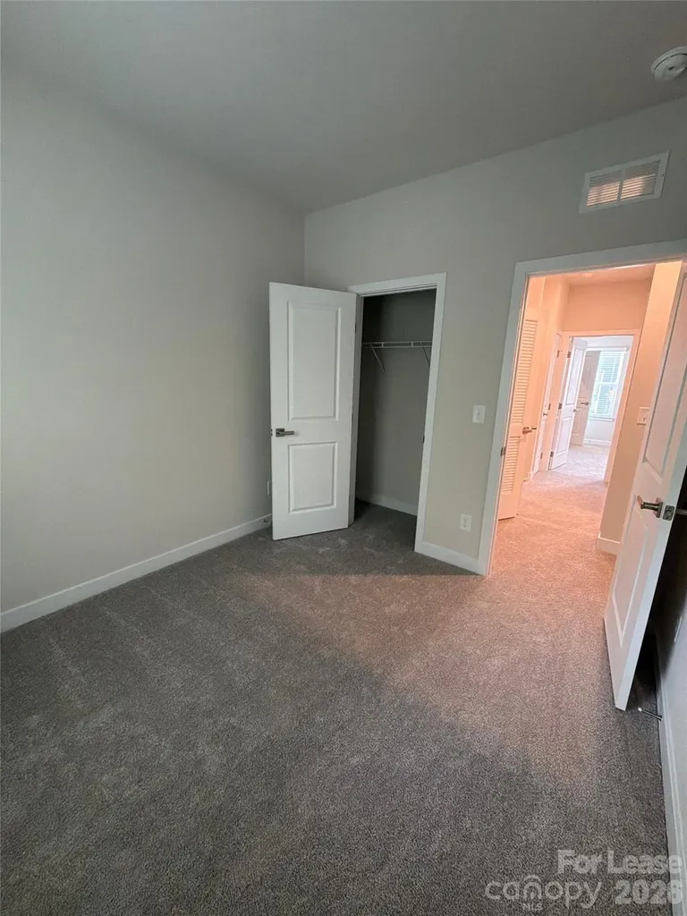 4136 Auburn Oak Lane Charlotte NC 28208