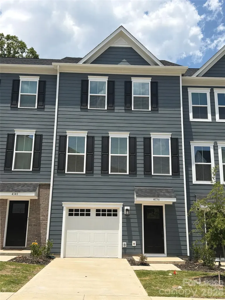 4136 Auburn Oak Lane Charlotte NC 28208
