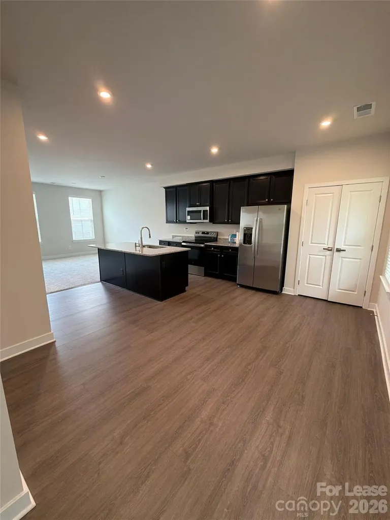 4136 Auburn Oak Lane Charlotte NC 28208