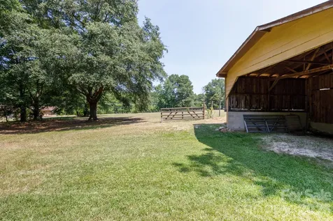 410 Ole Simpson Place Catawba SC 29704