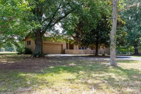 410 Ole Simpson Place Catawba SC 29704