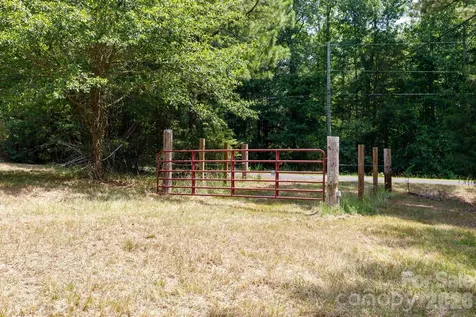 410 Ole Simpson Place Catawba SC 29704