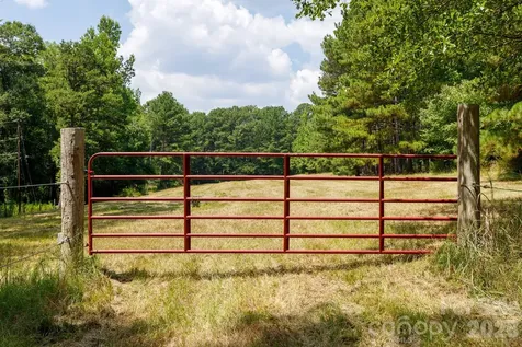 410 Ole Simpson Place Catawba SC 29704