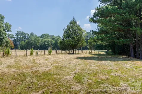 410 Ole Simpson Place Catawba SC 29704