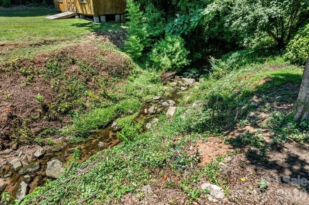407 10th Street Drive NW Hickory NC 28601