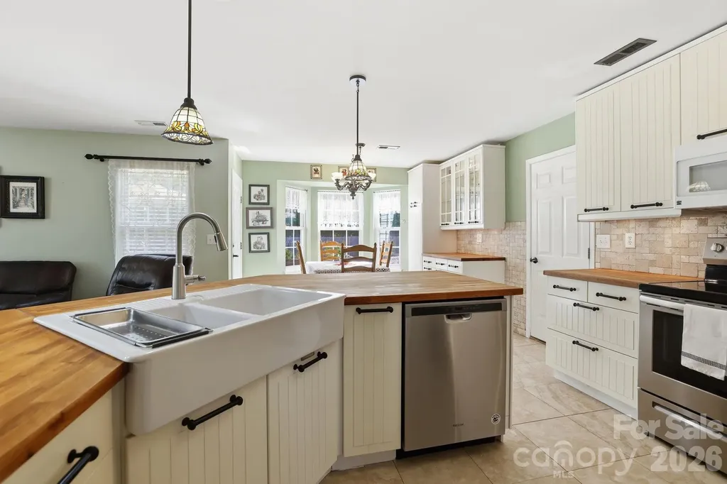 6306 Trevor Simpson Drive Indian Trail NC 28079