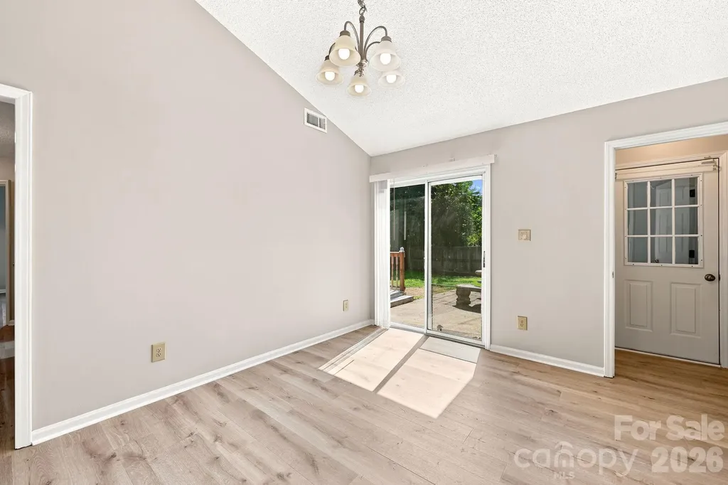 6323 Martin Lake Road Charlotte NC 28227