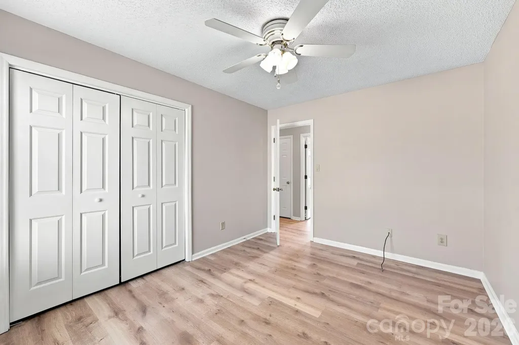 6323 Martin Lake Road Charlotte NC 28227