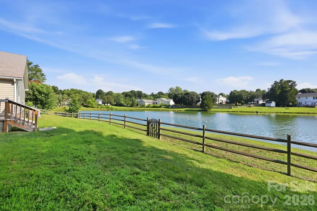 6323 Martin Lake Road Charlotte NC 28227