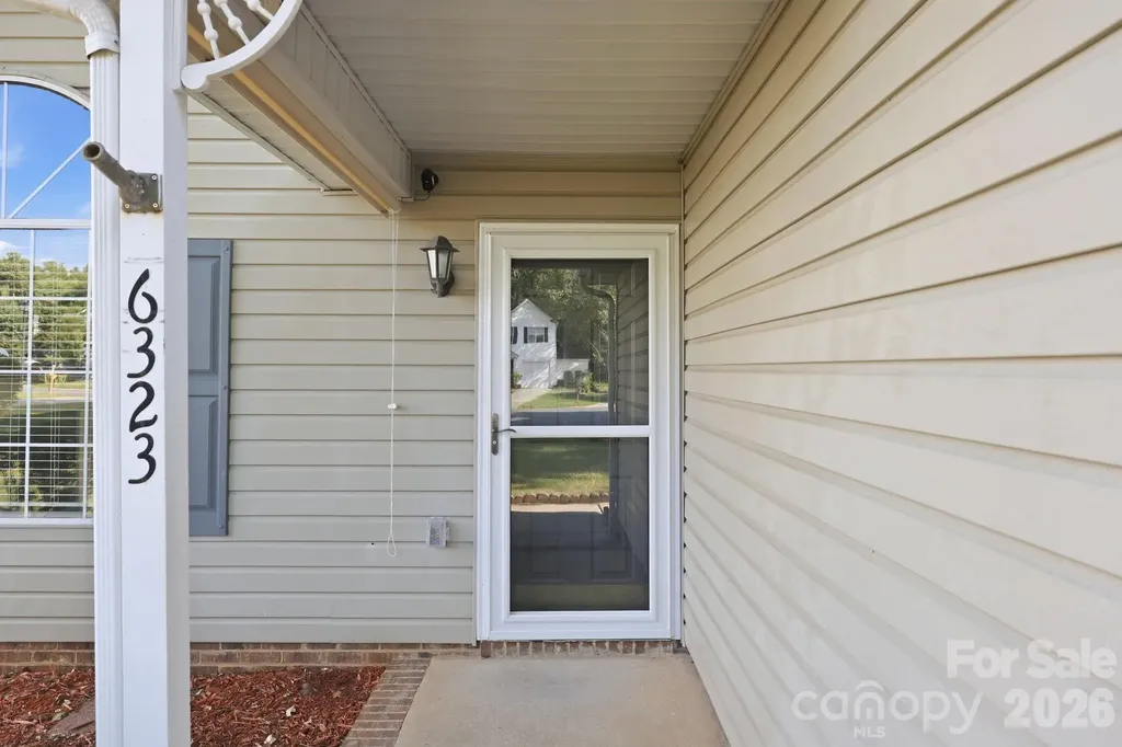 6323 Martin Lake Road Charlotte NC 28227