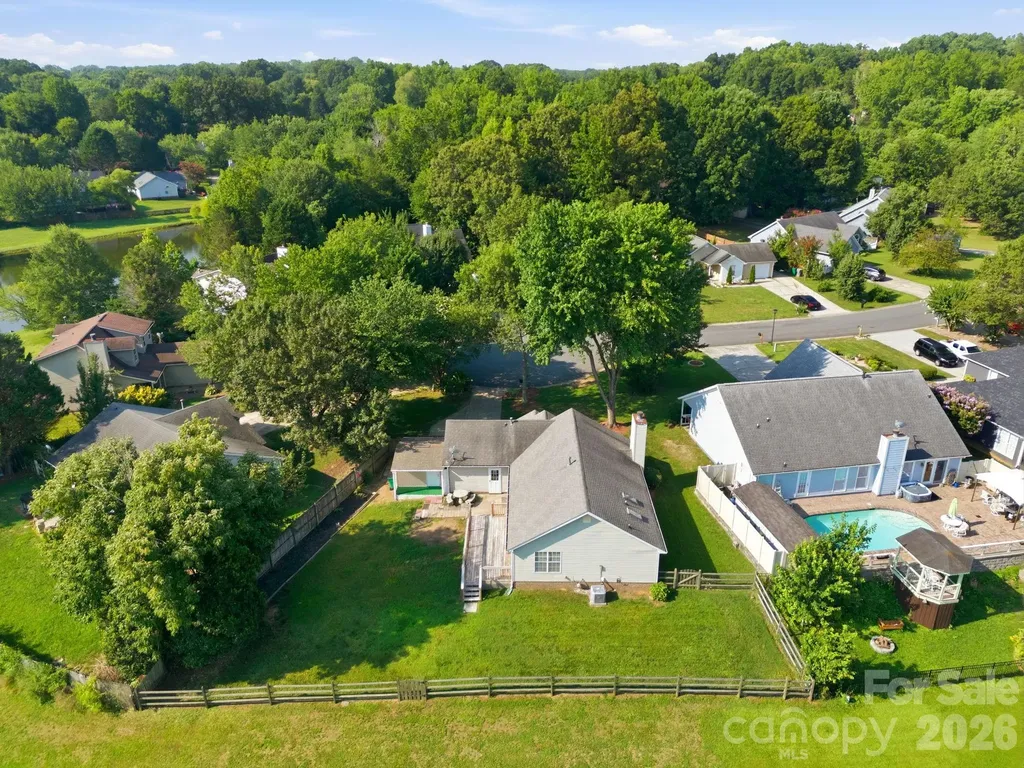 6323 Martin Lake Road Charlotte NC 28227