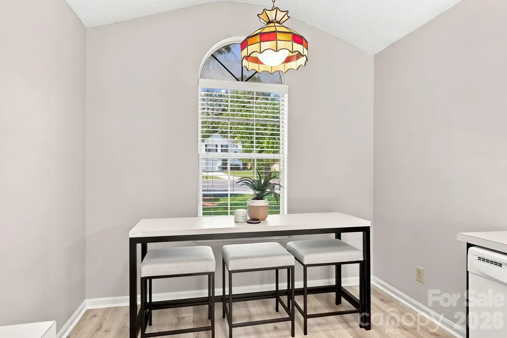 6323 Martin Lake Road Charlotte NC 28227