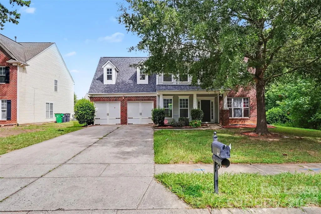 3111 Gloxinia Road Charlotte NC 28215