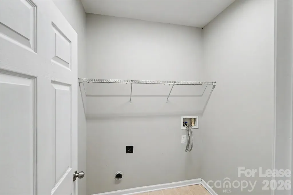 3111 Gloxinia Road Charlotte NC 28215