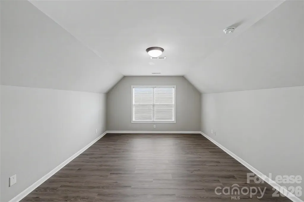 3111 Gloxinia Road Charlotte NC 28215