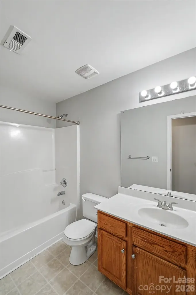3111 Gloxinia Road Charlotte NC 28215
