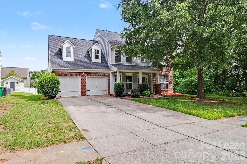 3111 Gloxinia Road Charlotte NC 28215