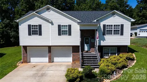 202 Raintree Lane Morganton NC 28655