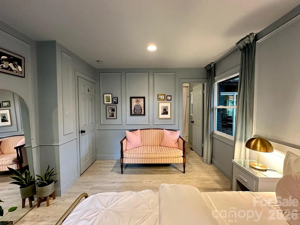 4508 Ivanhoe Place Charlotte NC 28205