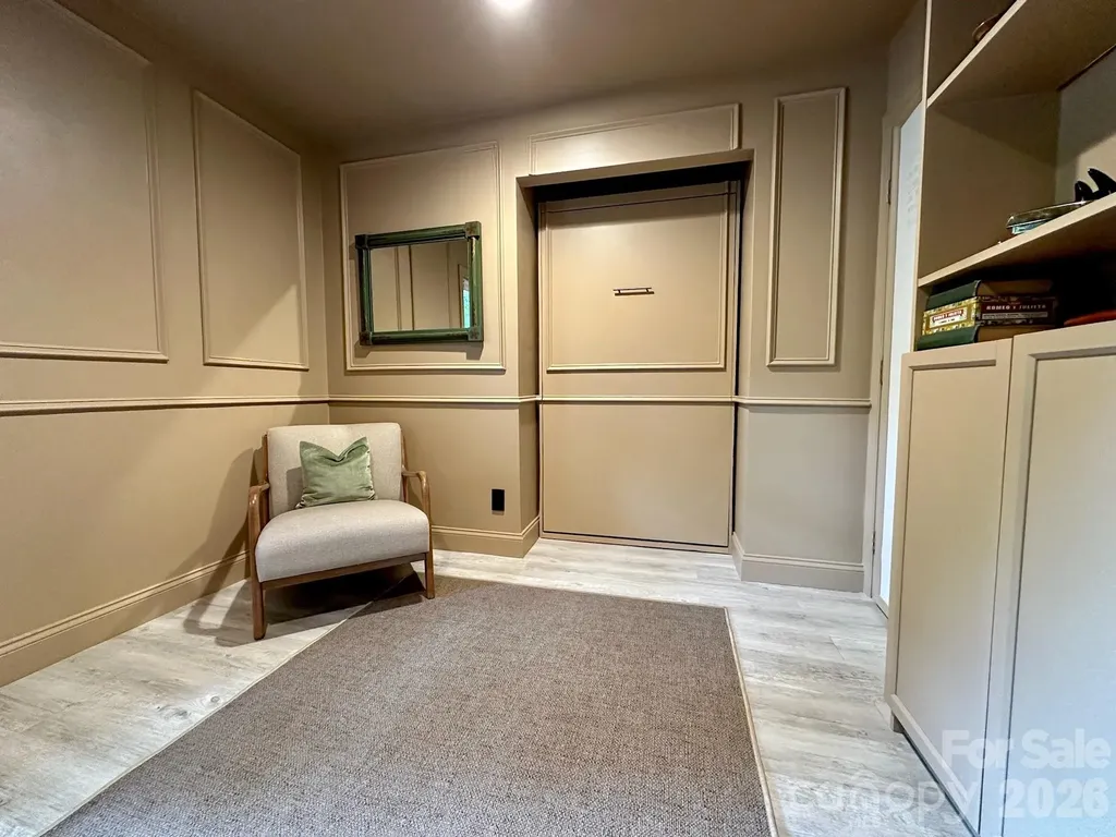 4508 Ivanhoe Place Charlotte NC 28205