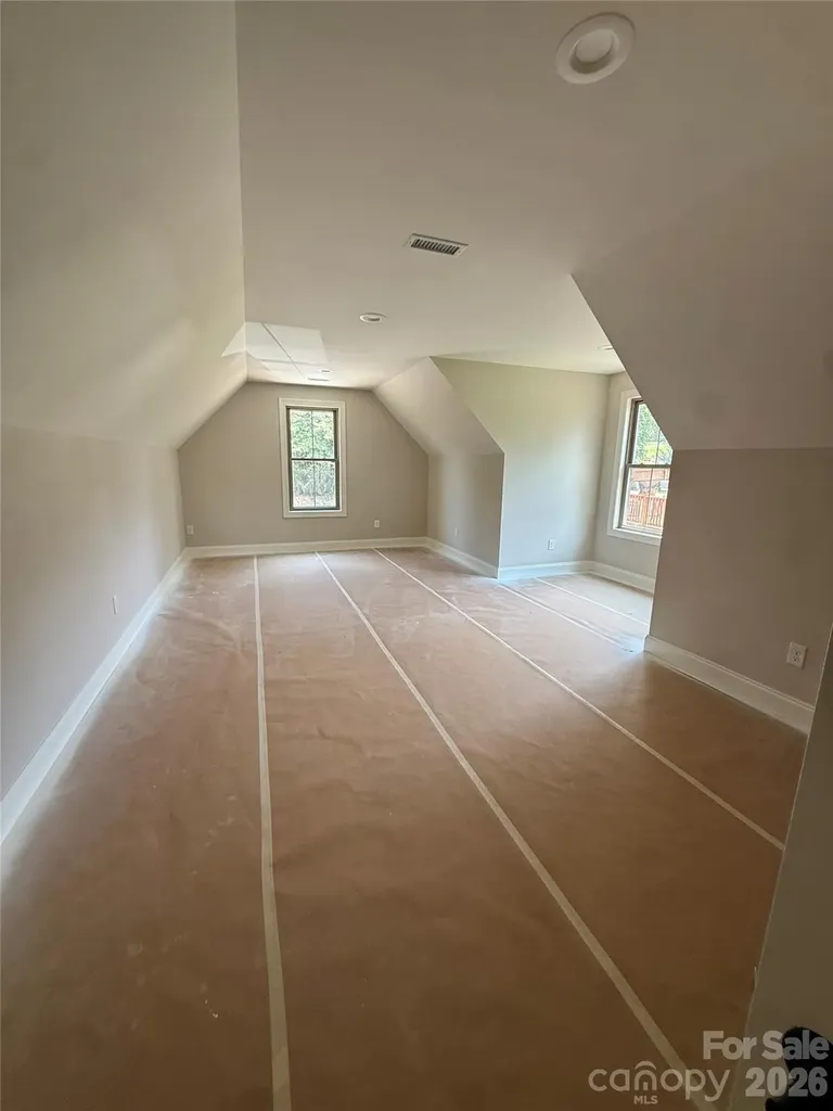 2815 1st Street NW Hickory NC 28601