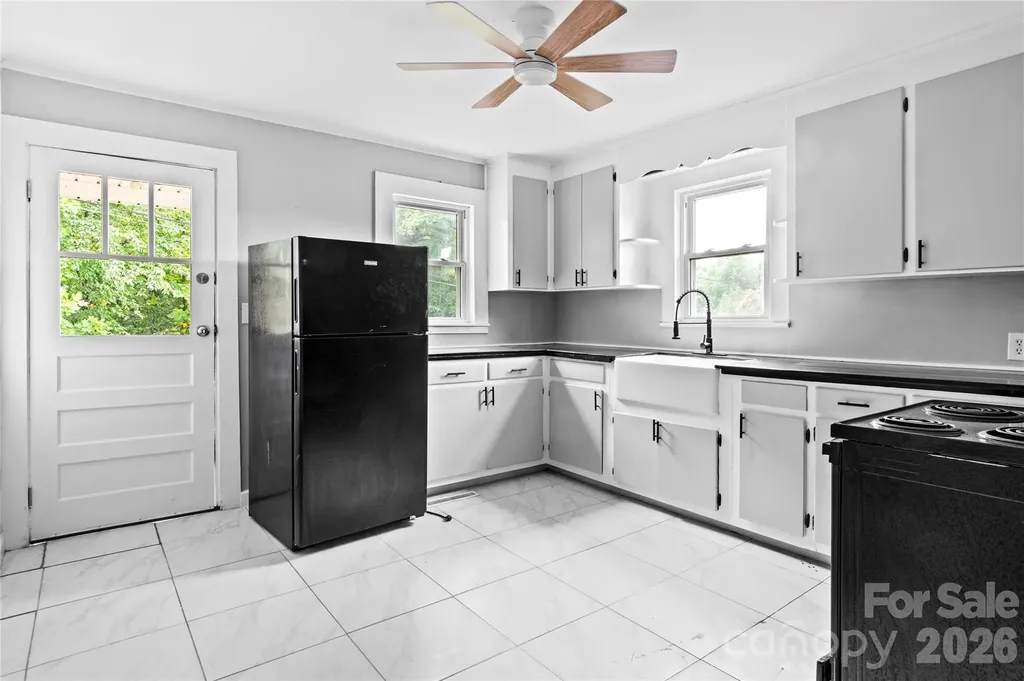 119 Osborne Street Jonesville NC 28642