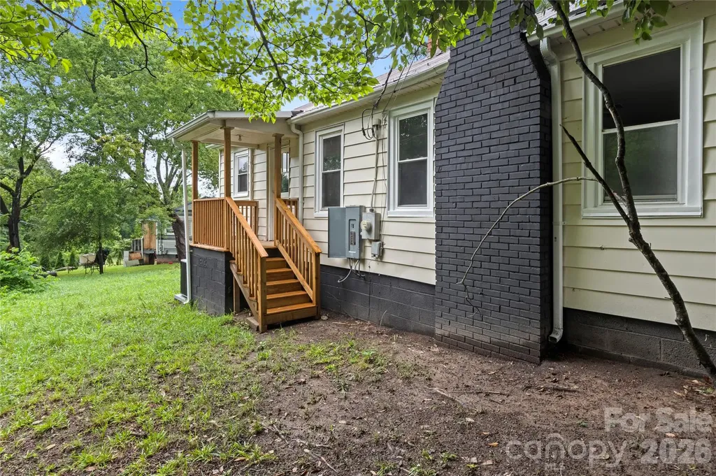 119 Osborne Street Jonesville NC 28642