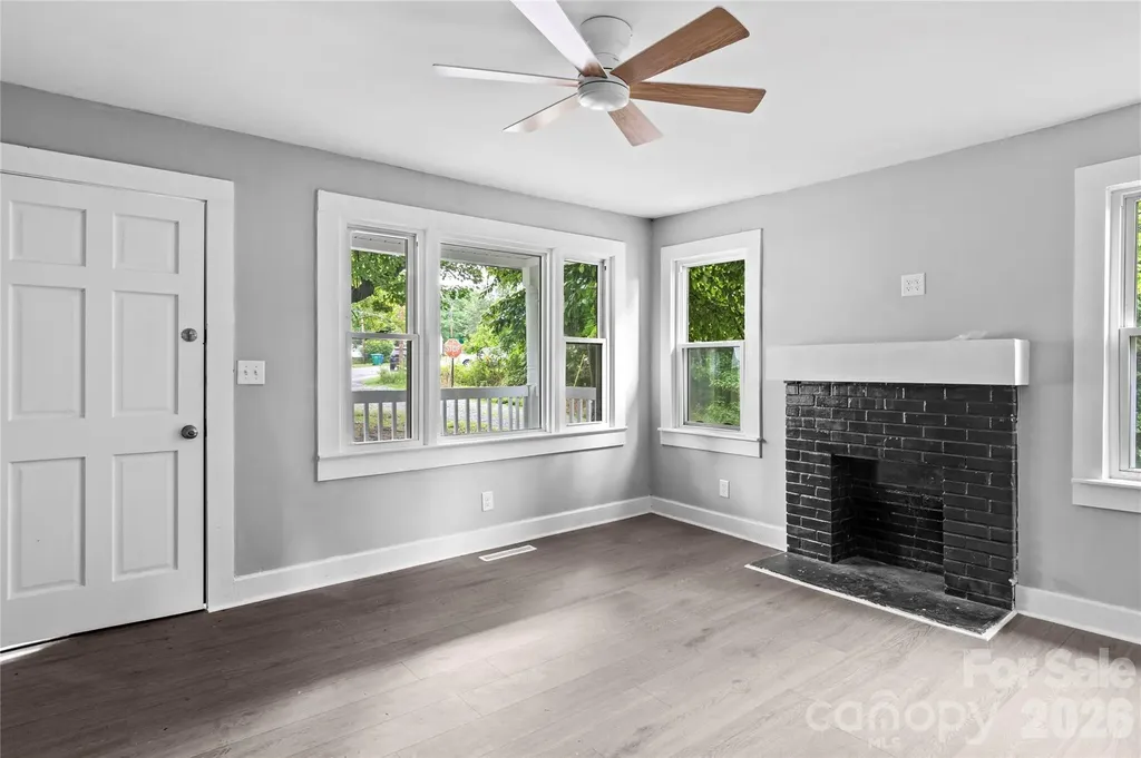 119 Osborne Street Jonesville NC 28642