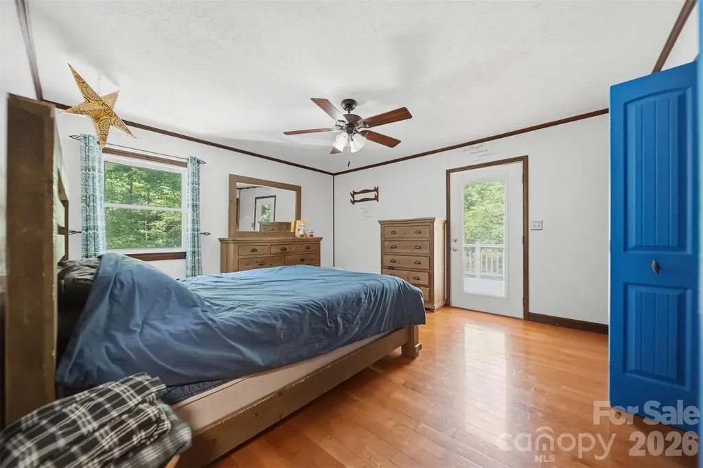 1924 Braswell Place Lenoir NC 28645