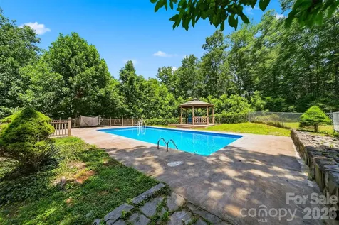 1924 Braswell Place Lenoir NC 28645