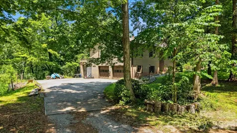 1924 Braswell Place Lenoir NC 28645