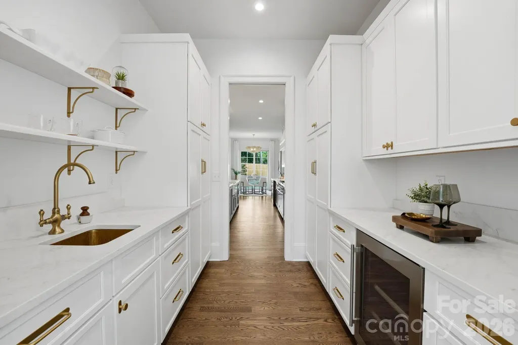444 Hunter Lane Charlotte NC 28211