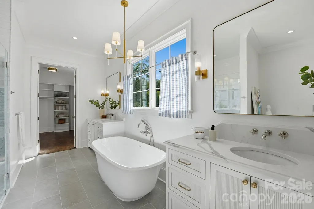 444 Hunter Lane Charlotte NC 28211