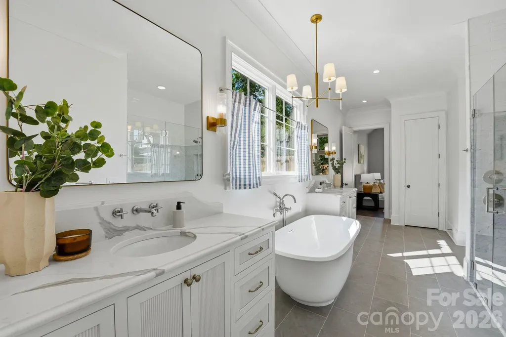 444 Hunter Lane Charlotte NC 28211