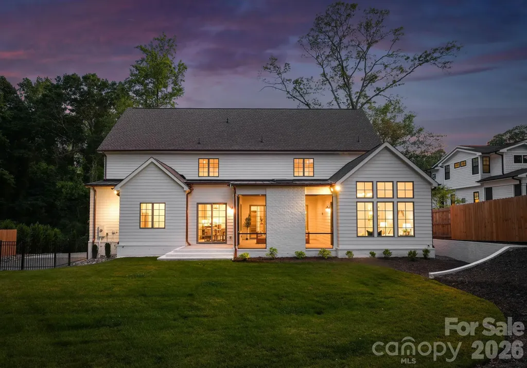 444 Hunter Lane Charlotte NC 28211