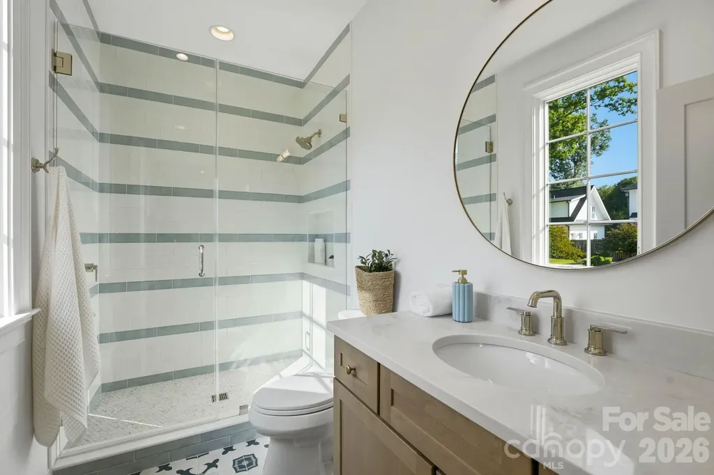 444 Hunter Lane Charlotte NC 28211