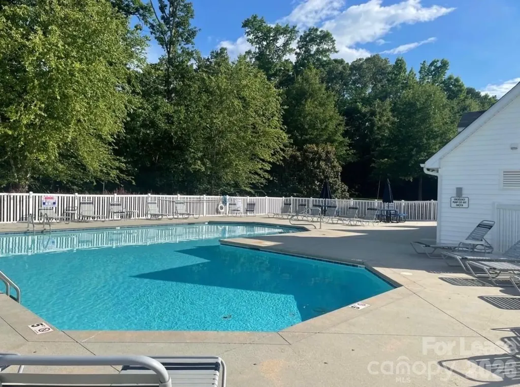 14065 Singleleaf Lane Charlotte NC 28278