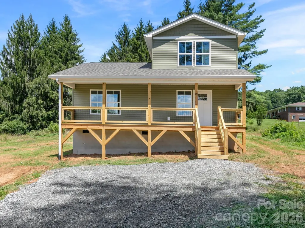 22 Roberts Drive Candler NC 28715
