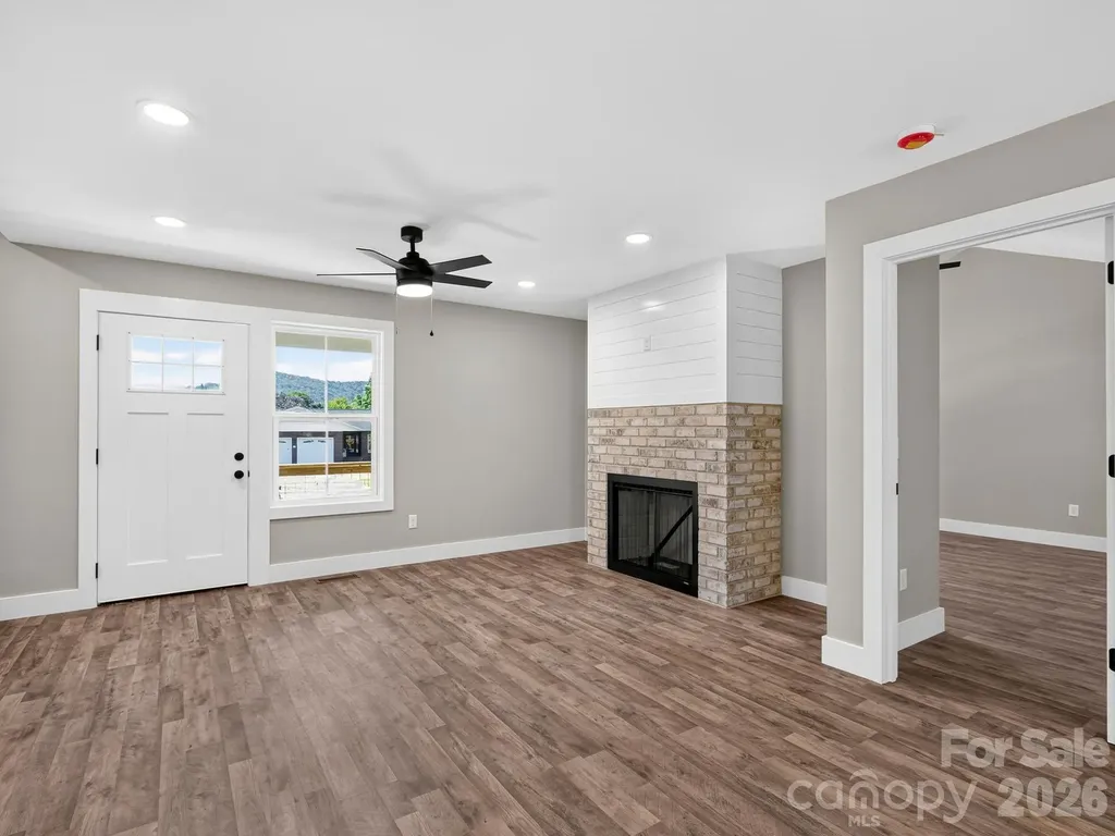 22 Roberts Drive Candler NC 28715