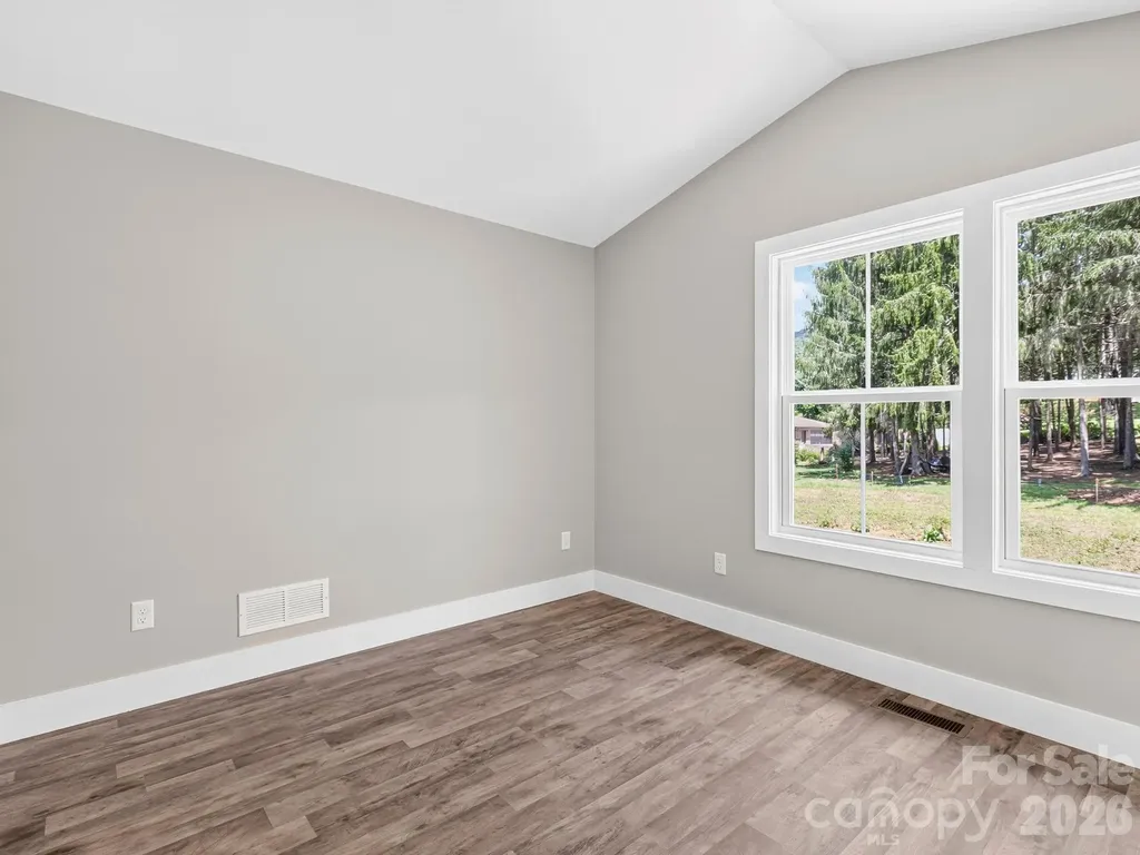 22 Roberts Drive Candler NC 28715
